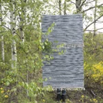 Riemu puuvillamatto mustavalkoinen kuvattuna luonnossa