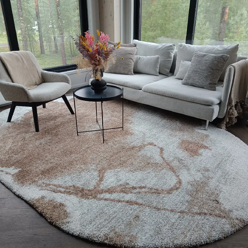 Roosa muotomatto ovaali